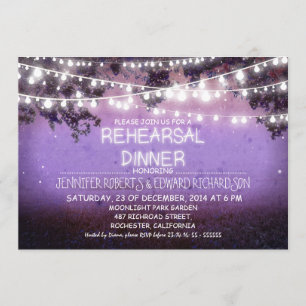 Invitación cena de ensayo con luces violetas y de cuerda
