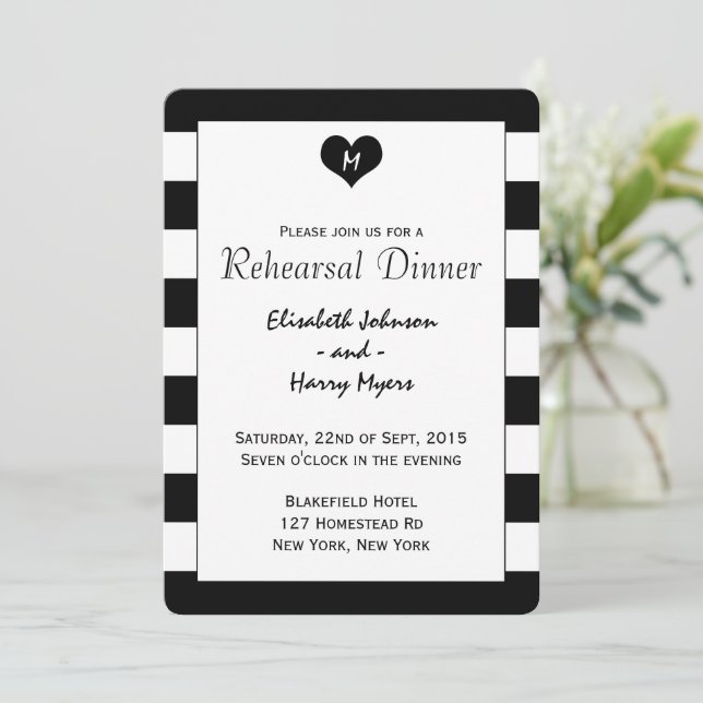 Invitación Cena de ensayo de boda chic moderna en blanco y ne (Anverso de pie)