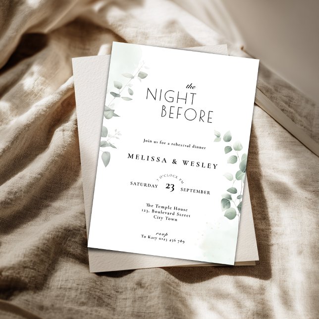 Invitación Cena de Ensayo de Eucalipto Verde de Moda (The night before rehearsal dinner with floral eucalyptus details.)