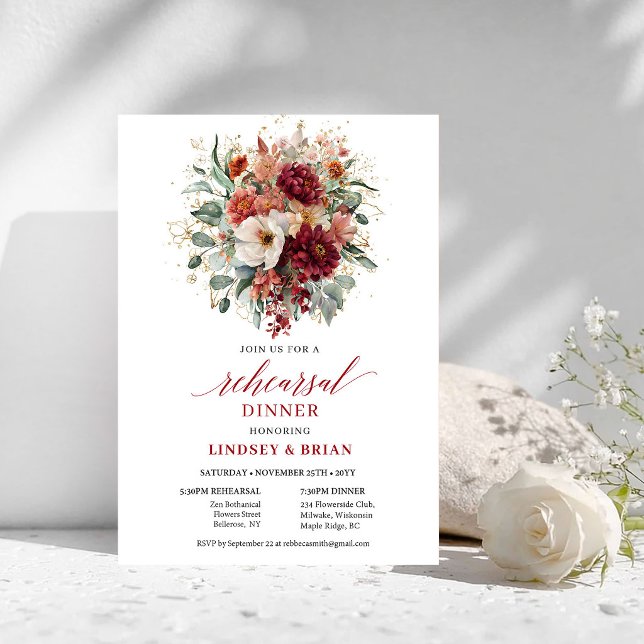 Invitación Cena de ensayo floral de Borgoña Boho floreciente (Flourishing Boho Burgundy Floral Rehearsal Dinner

)