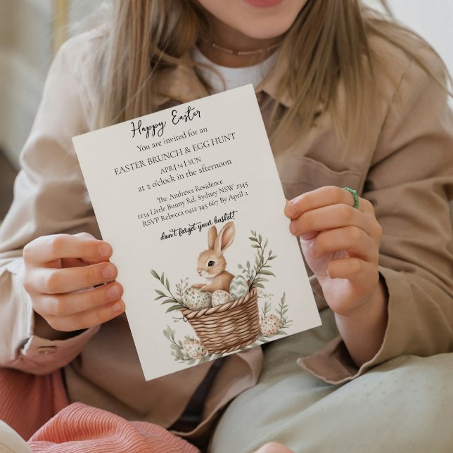 Invitación Cestas con huevos alrededor de una silla vieja y C (Subido por el creador)