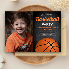 Invitación Chalkboard Kids Basketball Birday Party Photo