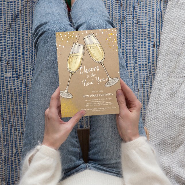 Invitación Champán vitorea al Fiesta de Año Nuevo (Champagne Cheers to the New Year Party Invitation)