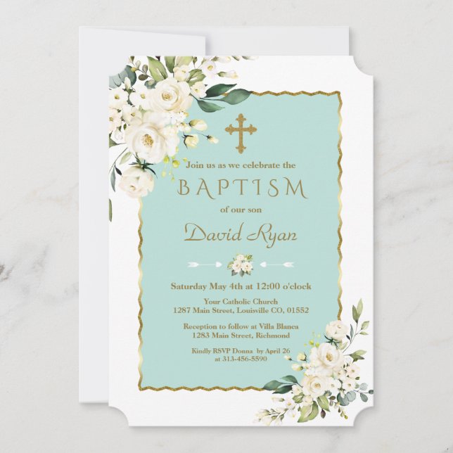 Invitación Charm Delicate Flores Blancas Cruz de Oro Bautismo (Anverso)
