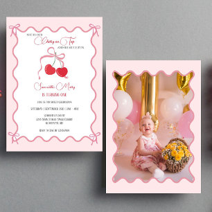 Invitación Cherry en la parte superior de la foto de primer c