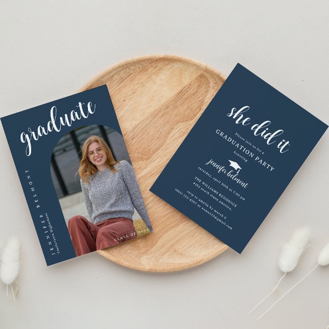 Invitación Chic Arch Photo She did it Hat Tassel Graduation (Subido por el creador)