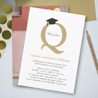 Invitación Chic Dorado Inicial 'Q' Gorra de Graduación Fiesta