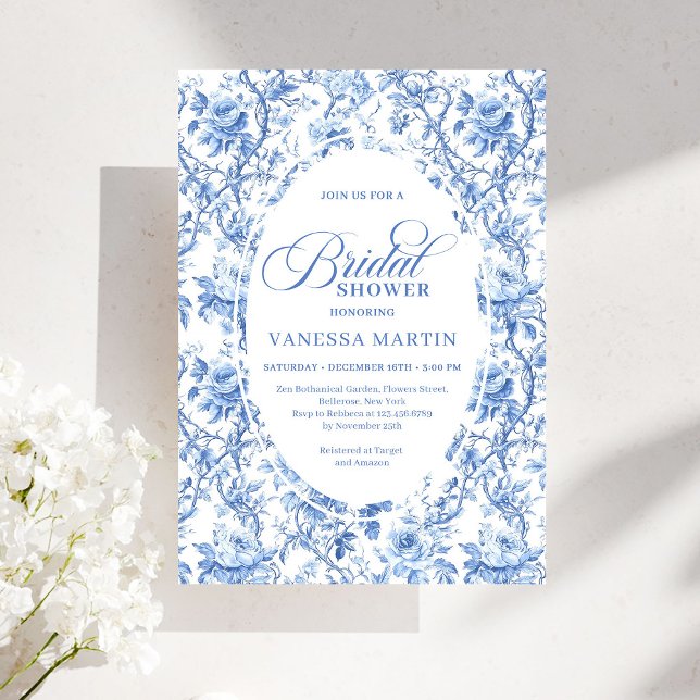 Invitación Chic French Toile de Jouy Blue Roses Bridal Shower (French Toile de Jouy Blue Roses Bridal Shower Invitation)