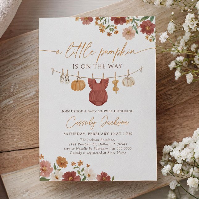 Invitación Chica de calabaza pequeña ropa de bebé Baby Shower (Subido por el creador)