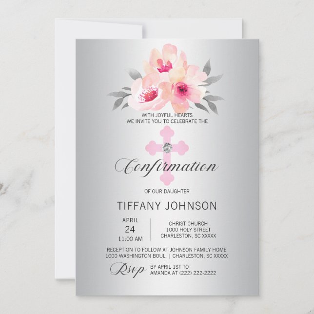 Invitación Chica de cruz rosa floral de confirmación de plata (Anverso)