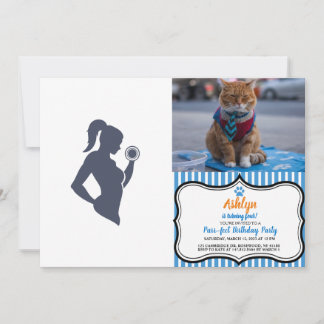 Invitación Chica de fitness levantando timbre