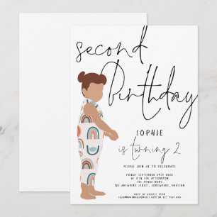 Invitación Chica de guión de moda espera segundo cumpleaños