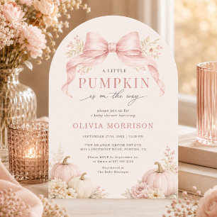 Invitación Chica de lazo rosa de pequeña calabaza Baby Shower