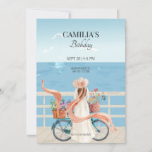 Chica de verano Blue Ocean con bicicleta