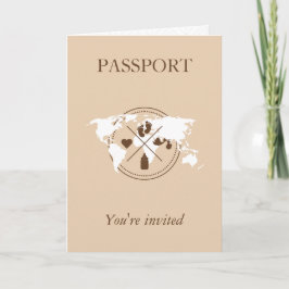 Invitación Chica de Viaje con Pasaporte Beige Baby Shower Map