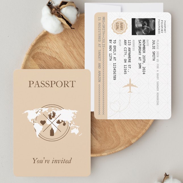 Invitación Chica de viajes de Beige Passport Mapa mundial de  (Subido por el creador)