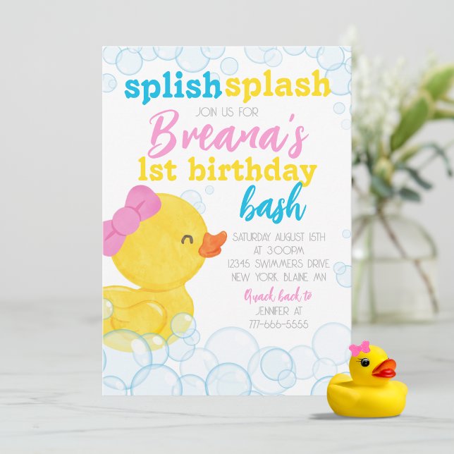 Invitación Chica Duck Splish Splash Cumpleaños (Girl Rubber Ducky 1st Birthday Party Invites. Available printed with envelopes or digital download)