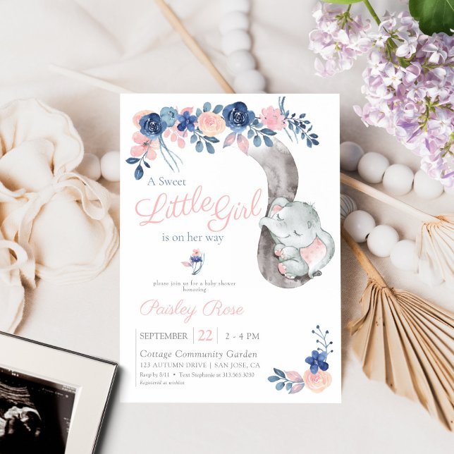 Invitación Chica floral Elephant Navy Rubor Baby Shower (Subido por el creador)