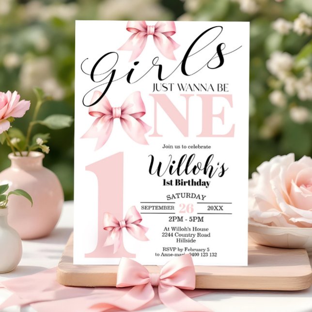 Invitación Chicas De Bow Rosado Solo Quieren Ser Invitados De (Girls just wanna be ONE 1st Birthday Girl Invitation. Pink Bow on Trend Coquette themed invitation)