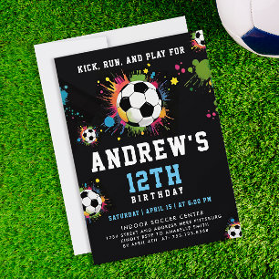 Invitación Chicos Modernos Balones de Fútbol Azul y Negro Equ