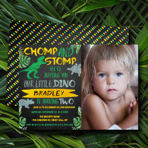 Invitación ¡Chomp y Stomp! Dinosaur Boys 2º Fotos de Cumpleañ