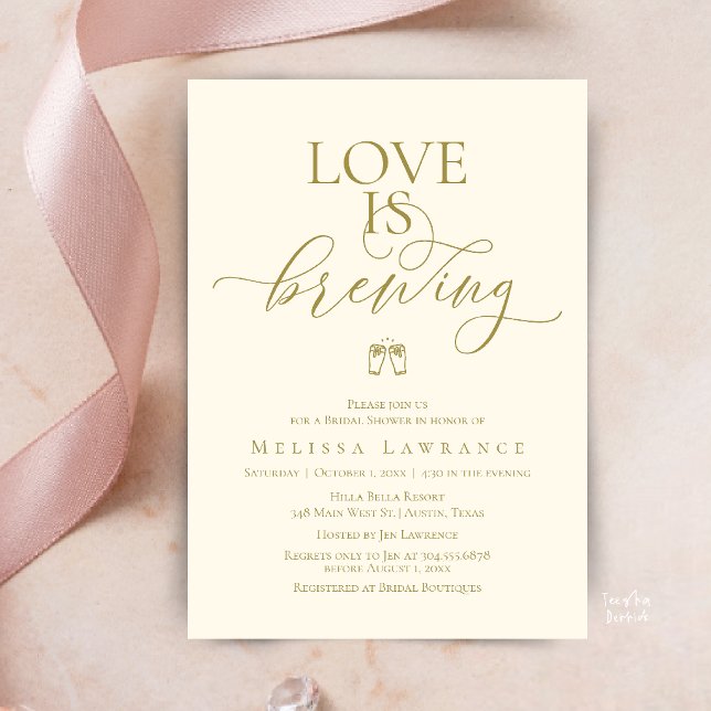 Invitación Chorro de Amor Despedida de Soltera | Letra Elegan (Love Is Brewing Bridal Shower | Elegant Script Invitation Card in Gold Yellow Cream)