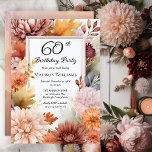 Invitación Chrysanthemums Peonies Floral 60th Birthday Party<br><div class="desc">Elegante crisantemo y peonías florales de diseño "Fiesta de cumpleaños número 60" con un marco floral de mamáes y flores de peonía en burdeos,  naranja quemado,  albaricoque y rosa sobre un panel central de fondo blanco. El diseño posterior presenta un fondo de acuarela de colores coordinados de varias capas</div>