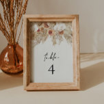 Invitación Cifras de tablas del desierto de CIERA Boho Terrac<br><div class="desc">Este número de tabla incluye hierba de pampas secas bohemias, florales de terracota cremosos y un sencillo tipo de letra de guión. Edite fácilmente el número de tabla y agregue 'cantidad 1' a su carrito. Cambie el número y repita todas las tablas. Este número de mesa es la adición perfecta...</div>