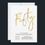Invitación Cincuenta | Modern Brush Gold 50th Birthday Party<br><div class="desc">Celebra tu día especial con esta sencilla y elegante invitación a la fiesta de cumpleaños número 40. Este diseño presenta un guión de brocha de moda "Fifty" con un diseño limpio en combinación de color negro y oro. Hay más diseños y suministros de fiesta disponibles en mi tienda BaraBomDesign.</div>