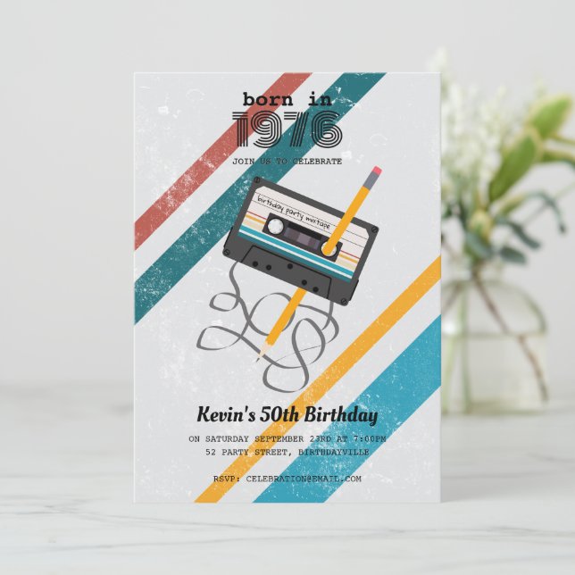 Invitación Cinta de casete retro divertida de los 70 cumpleañ (Anverso de pie)