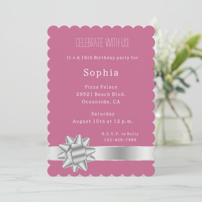 Invitación Cinta de lazo de vidrio rosado y cumpleaños de bar (Anverso de pie)