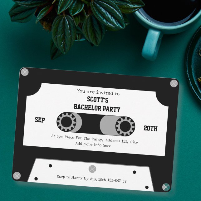 Invitación Cinta Retro Cassette Partido Bachelor Blanco Y Neg (Retro Cassette Tape Black And White Bachelor Party Invitation)
