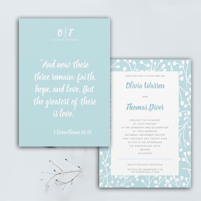 Invitación Cita bíblica invierno Berries azules elegante boda (bible quote winter wedding invitation botanical frame snow berries elegant modern classic monograms)