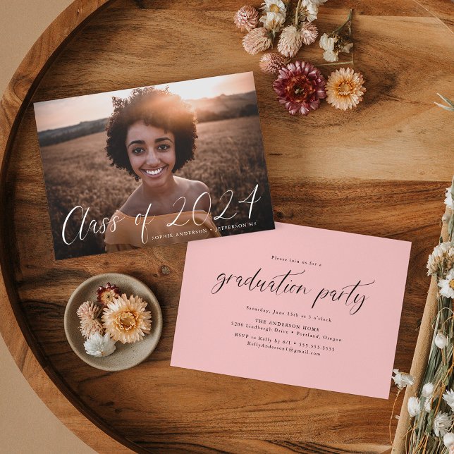 Invitación Clase Dainty Script del Partido de Graduación Foto (Subido por el creador)