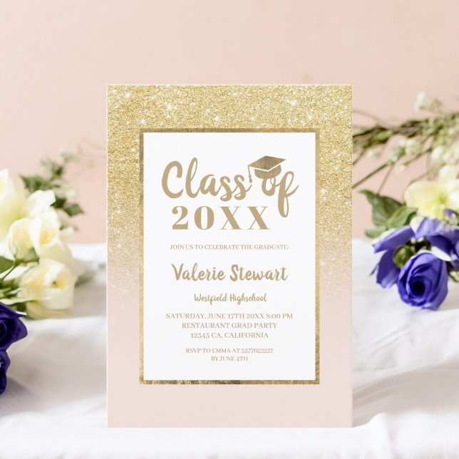 Invitación Clase de purpurina de oro de moda moderna de gradu (Modern chic gold glitter class of photo graduation invitation)