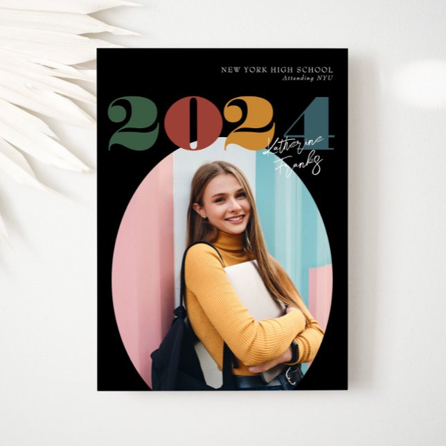 Invitación Clase Retro Oval moderna de 2024 Graduación fotogr (Subido por el creador)