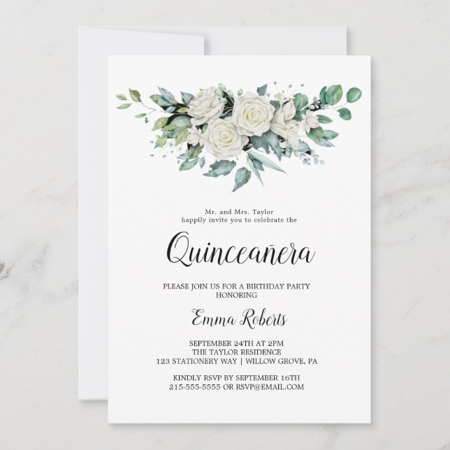 Invitación Clásica de Flores Blancas para Quinceañ (Anverso)