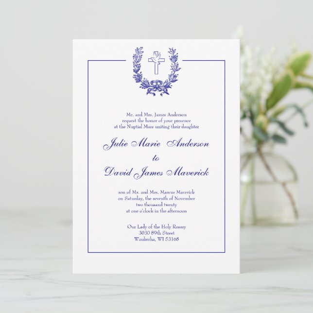 Invitación Clásico Católico Elegante Navy Blue Cross Dove (Anverso de pie)