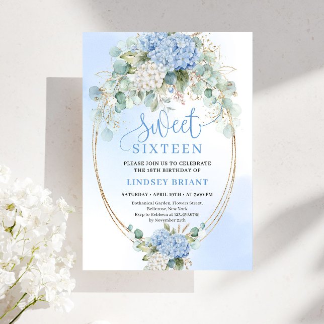 Invitación Classic Blue Hydrangea Gold Floral Sweet Sixteen (Classic Blue Hydrangea Gold Floral Sweet Sixteen Invitation)