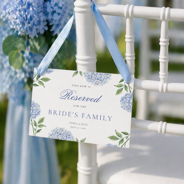 Invitación Classic Blue Hydrangea Wedding Reserved Row Card (Subido por el creador)