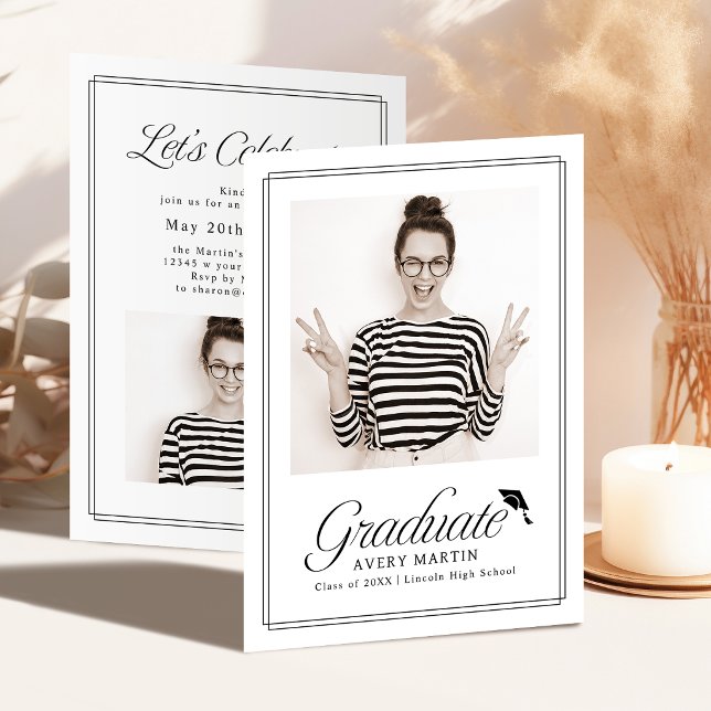 Invitación Classic Framed Elegant Script Photo Graduation (Classic Framed Elegant Script Photo Graduation Invitation)