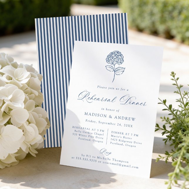 Invitación Classic Navy Hydrangea Wedding Rehearsal Dinner (Subido por el creador)