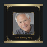 Invitación Classy Black and Gold 70th Birthday Party<br><div class="desc">Hermosa foto en negro y oro de la plantilla de invitación a la fiesta de cumpleaños número 70. Esta elegante y elegante invitación de fiesta de cumpleaños en negro y oro se personaliza fácilmente para tu evento simplemente eligiendo el botón "Personalizar it!" para empezar a añadir los detalles del evento,...</div>