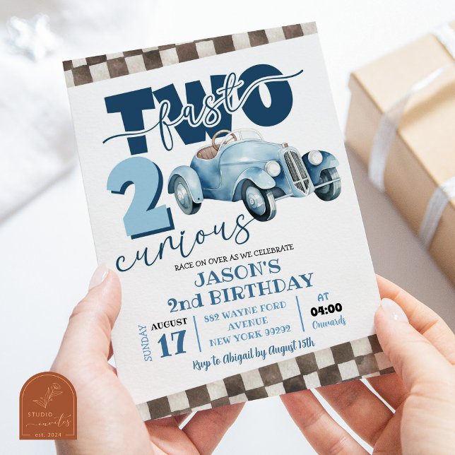 Invitación Coche de carreras azul Two Fast Two Curious 2 cump (Subido por el creador)