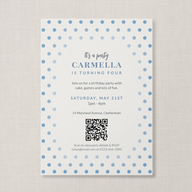 Invitación Código QR Cumpleaños Lunares Azul Francés (Blue Polka Dot - QR Code Birthday Invitation)