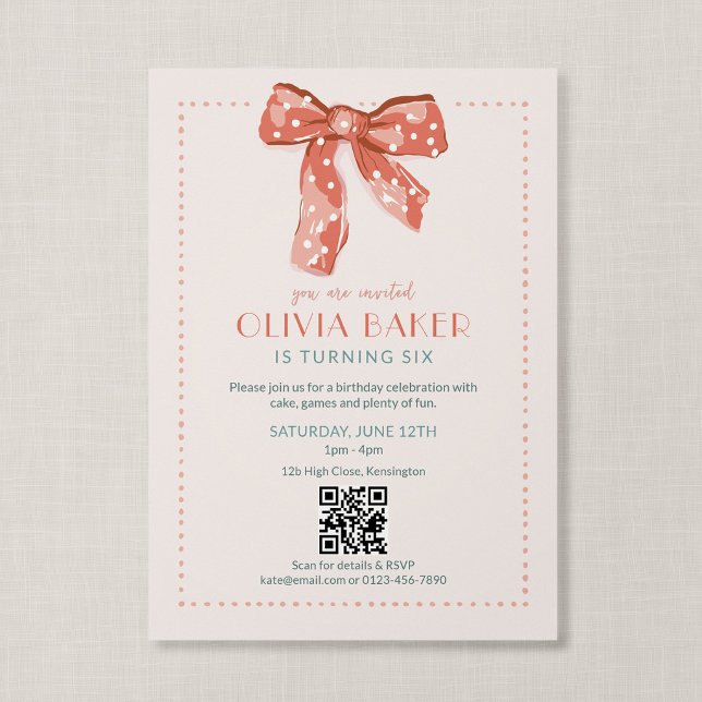 Invitación Código QR Cumpleaños Niñas Lazo Coquette Rosa (Heirloom Bow - Coquette themed QR code birthday invitation)