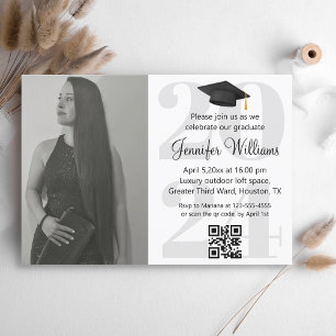 Invitación código qr de fiesta de graduación 2026 minimalista