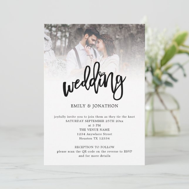 Invitación Código QR de Foto de Boda con Letra Moderna Artíst (Anverso de pie)