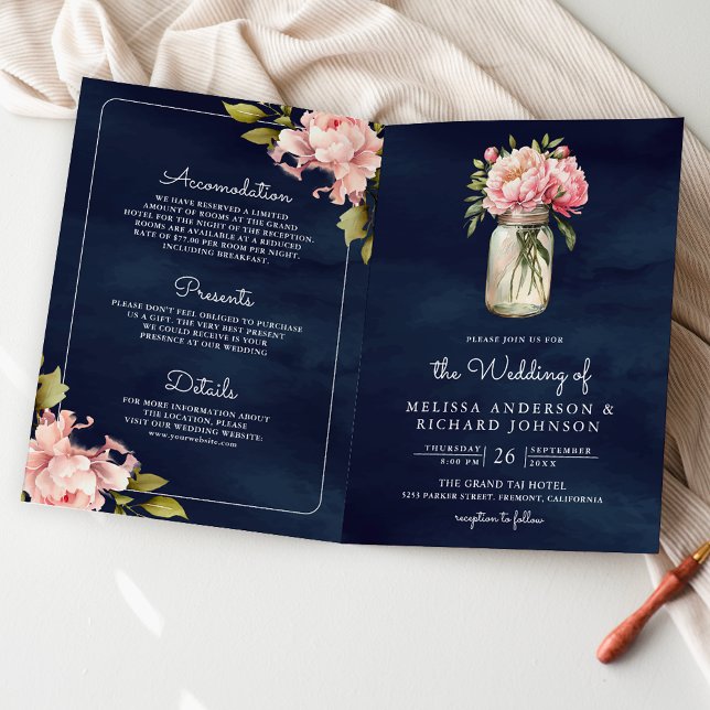 Invitación Código QR de tarro de mason de peonía rosa suave b (Subido por el creador)