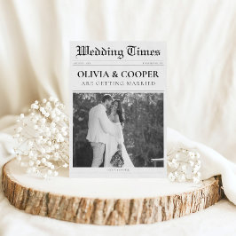 Invitación Código QR RSVP Detalles Boda de periódico